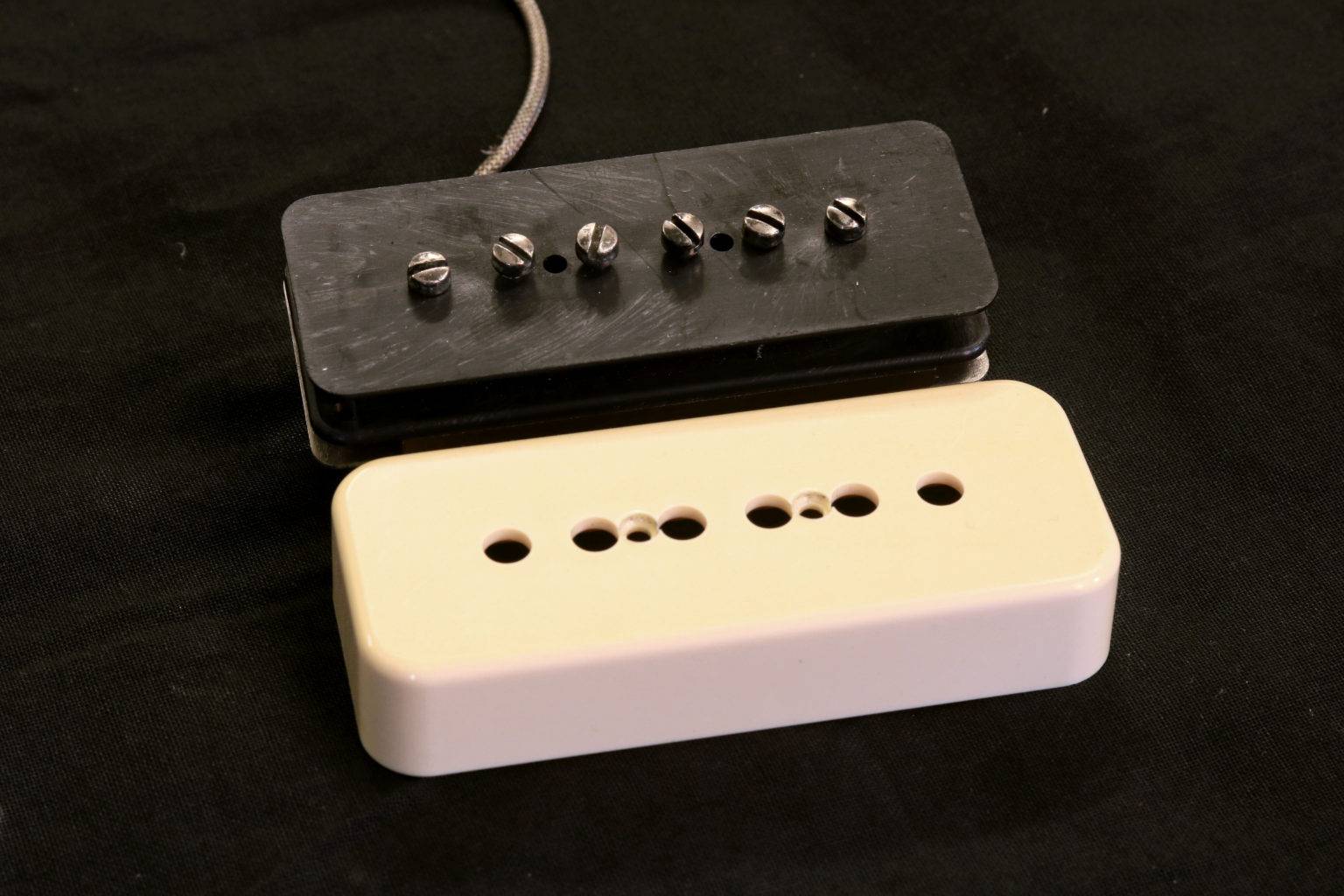 Ultimate Guide To Electric Guitar Pickups